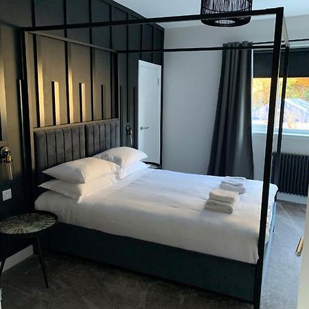 Hillview Apartment Оубън Екстериор снимка